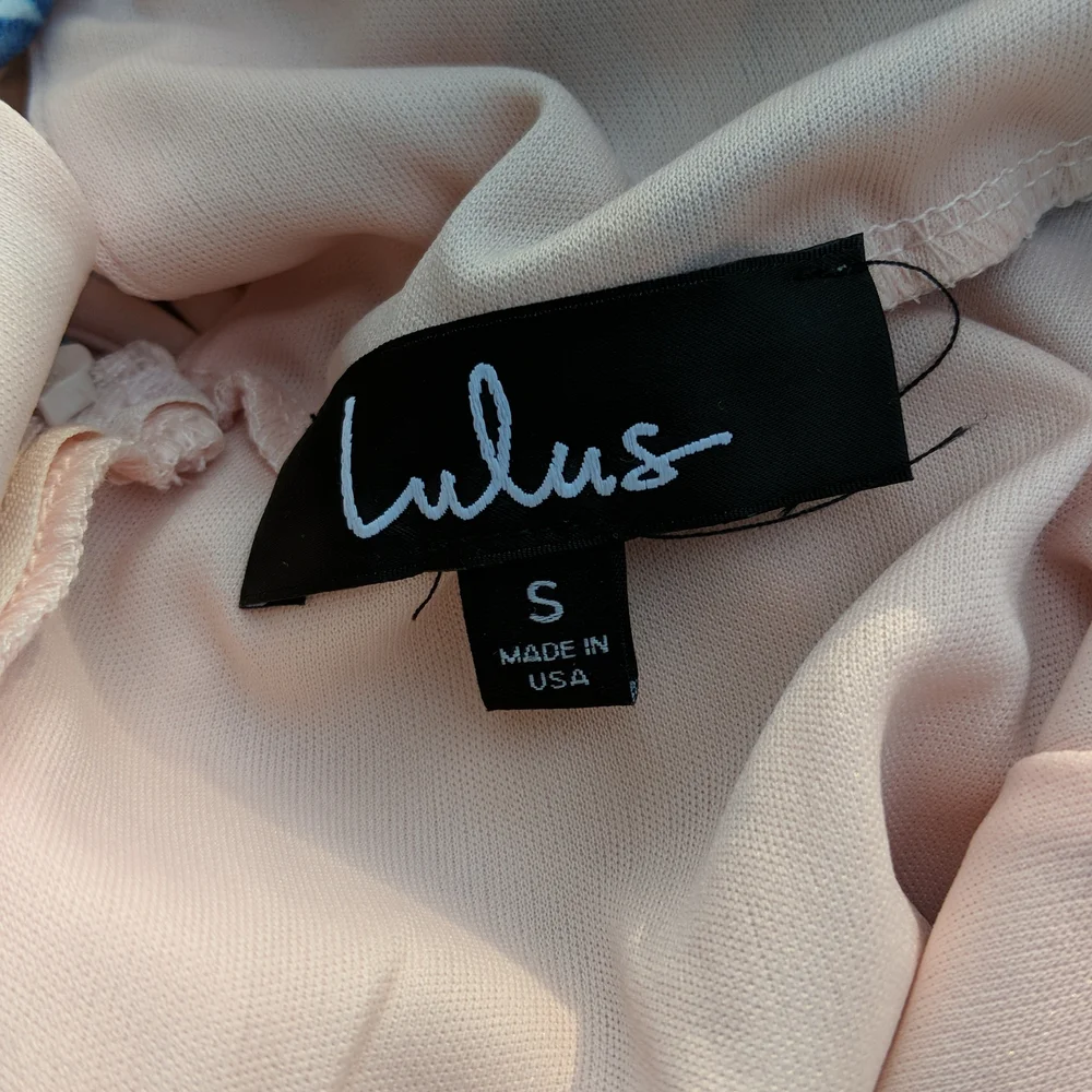 Lulu's Dress Size Small - Picture 14 of 14